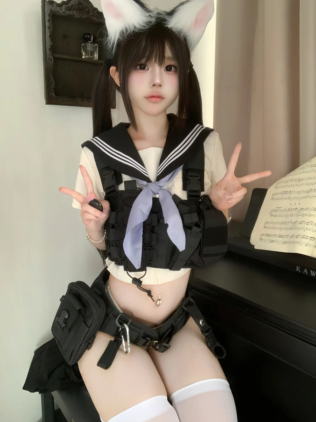 rua阮阮 - No.016 战术自搭 [18P-233MB] 009.webp