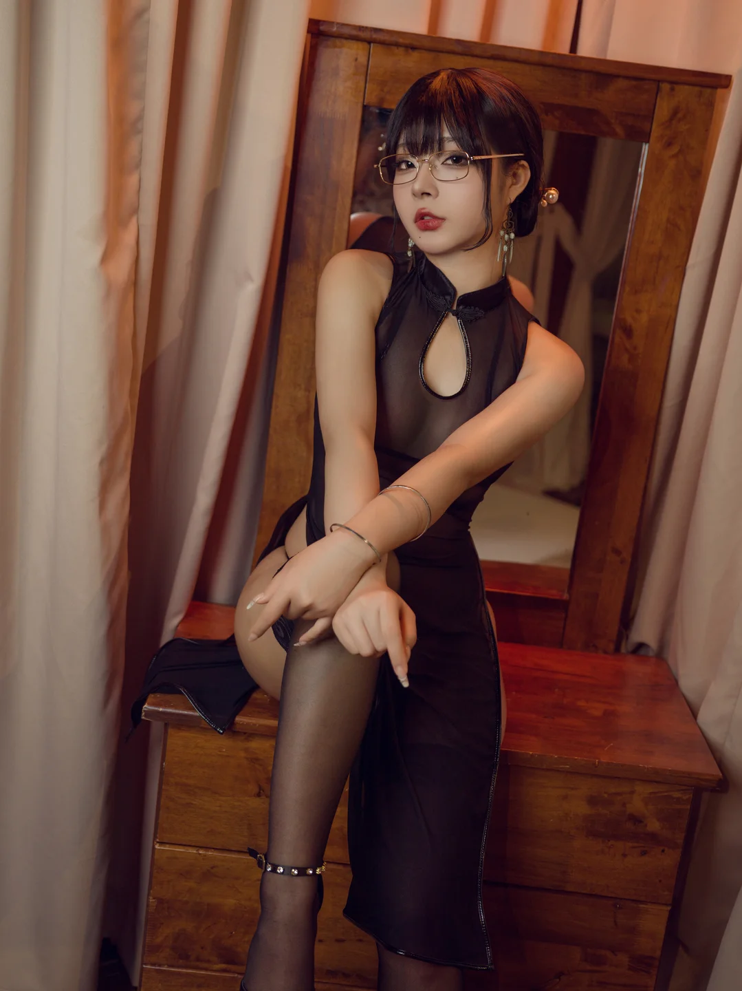yuuhui玉汇 – 靡烟旗袍 [116P3V-1.24GB] 【丝足阁写真】045.webp