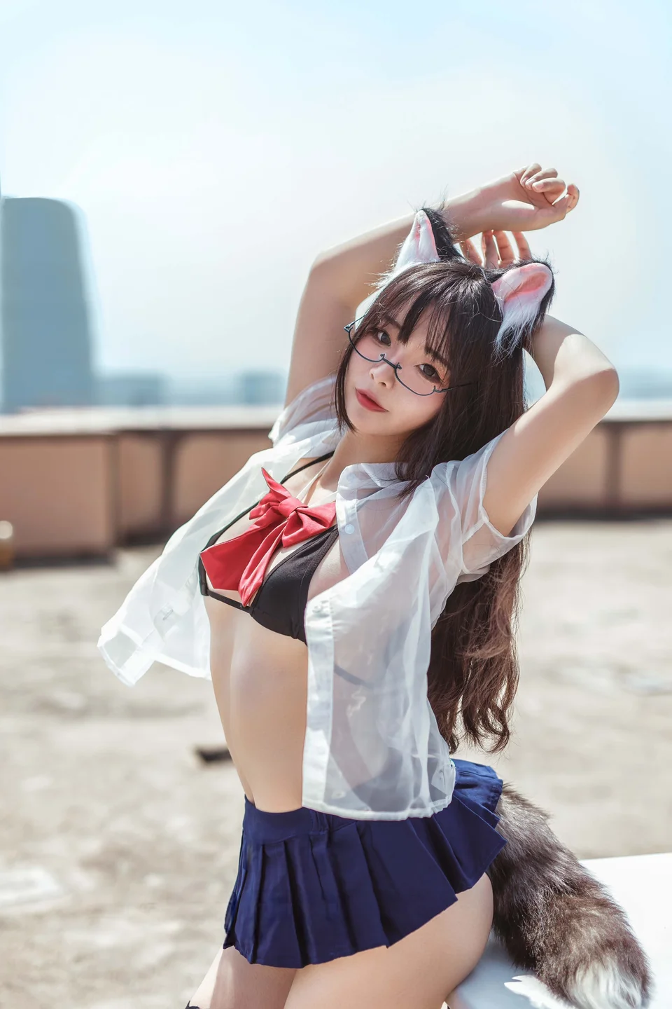 yuuhui玉汇 - 天台猫猫+黑犬机器人女友 [32P] tg@simisebaisi7.webp