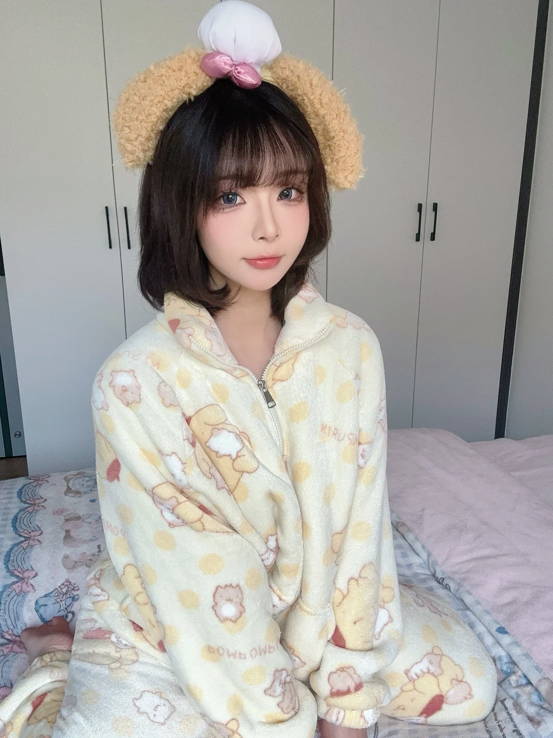 yuuhui玉汇 - 布丁狗 [44P,1V-288MB] 002.webp