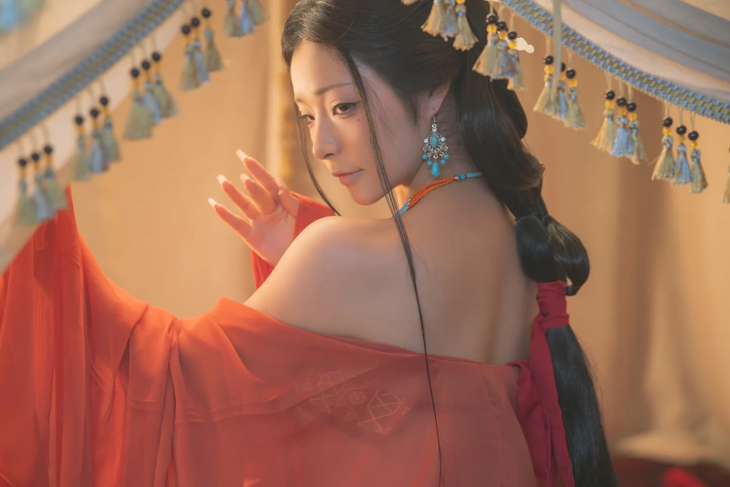 yuuhui玉汇 - 湘追夫人 [143P 2V] tg@simisebaisi103.webp