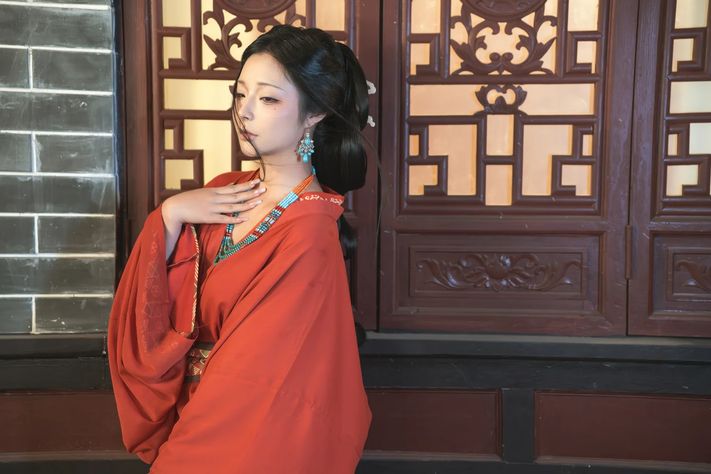 yuuhui玉汇 - 湘追夫人 [143P 2V] tg@simisebaisi9.webp