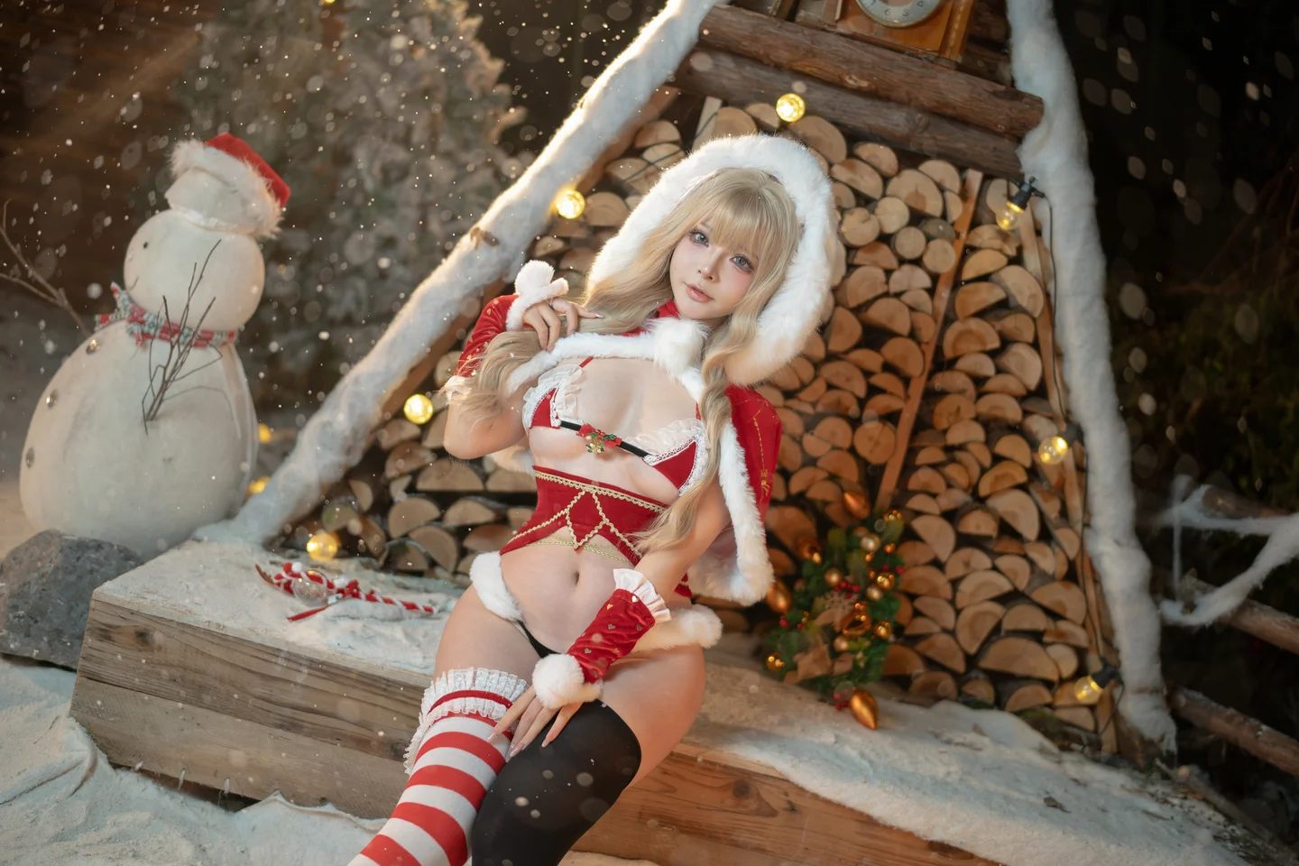 yuuhui玉汇_No_100_–_卖火柴的小女孩_150P1V_1_50GB 021.webp